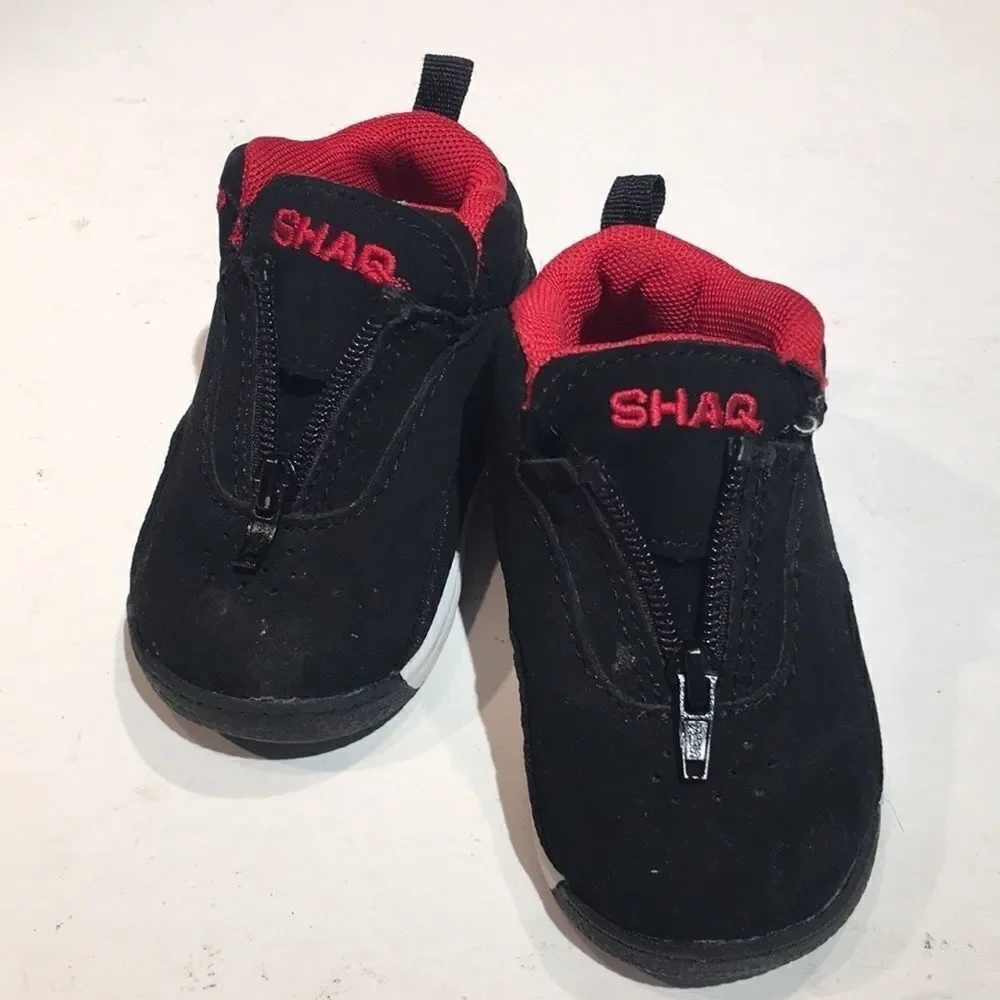 Vintage Shaq Black Leather Shoes - Size 6